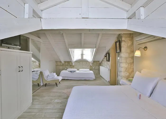 宾馆 My Stone - Special Category Çeşme